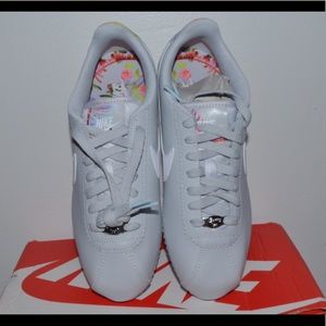 NIKE classic wmns cortez sneaker